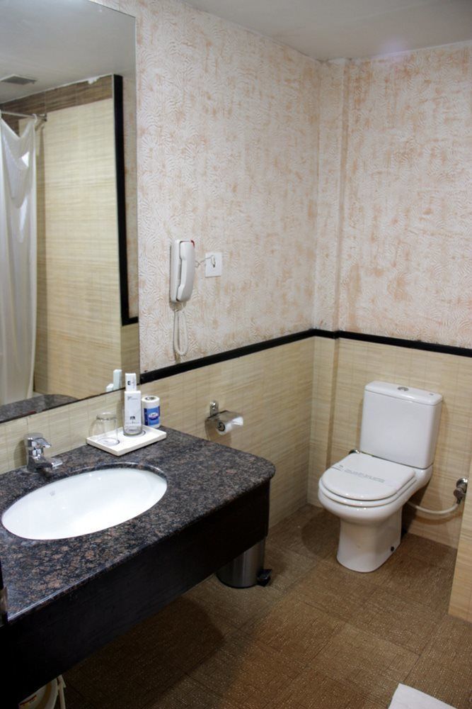 Quality Inn Palms Gandhidham Luaran gambar